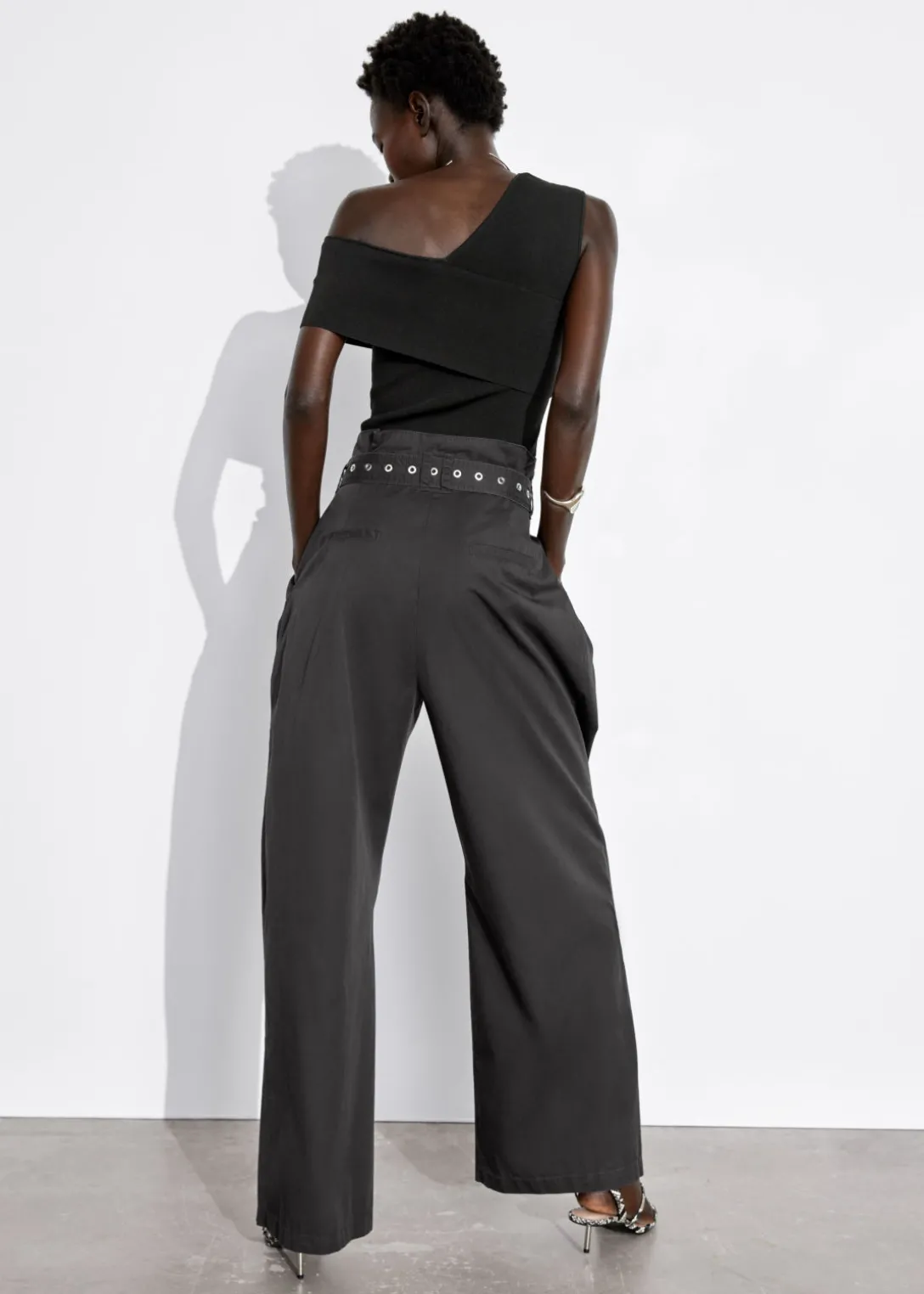 Hot & Other Stories Eyelet-Belt Paperbag Trousers
