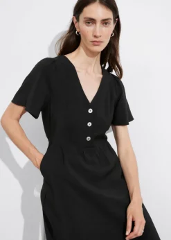 Hot & Other Stories Flutter-Sleeve Midi Dress