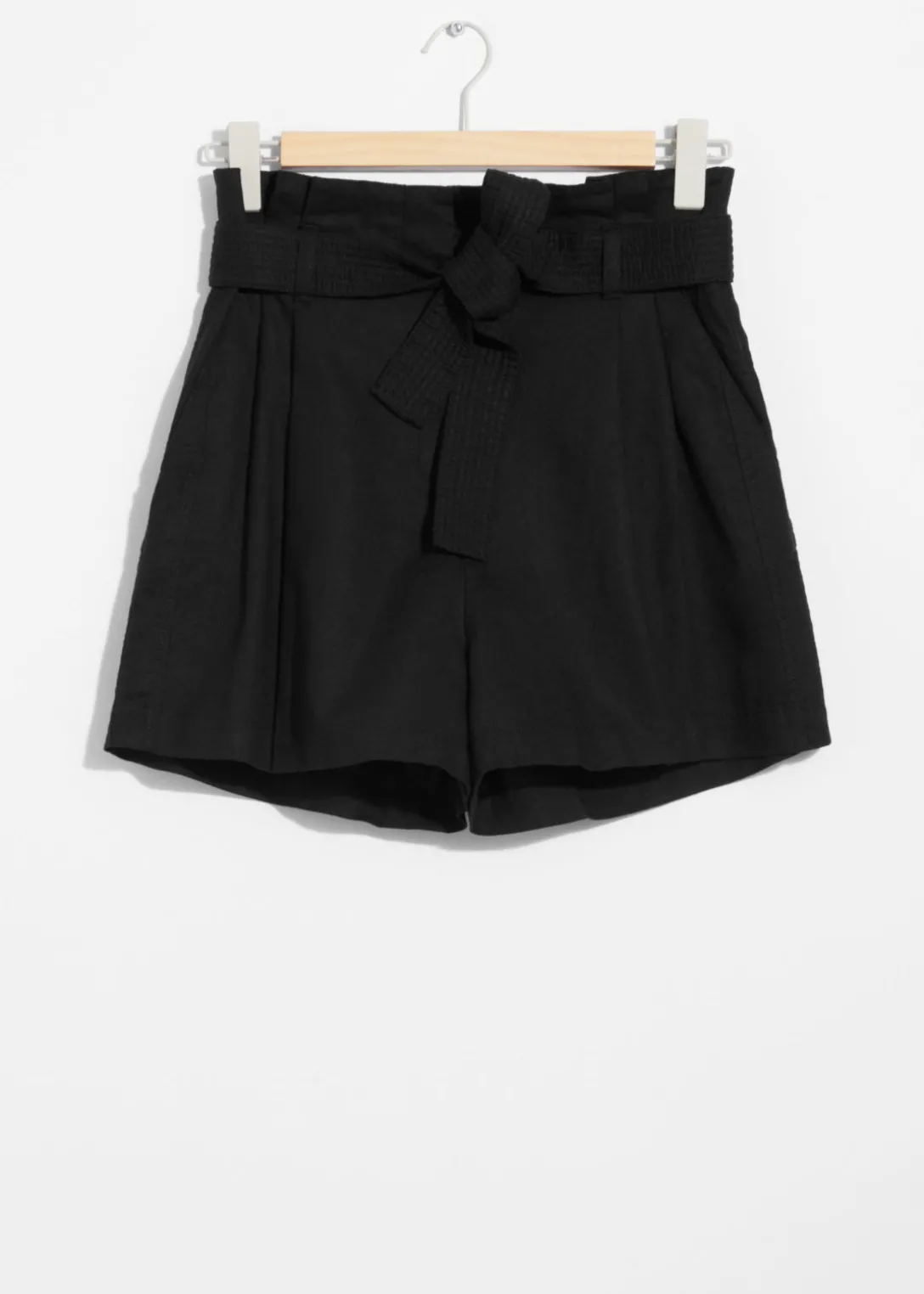 Outlet & Other Stories Linen-Blend Paperbag Shorts Black