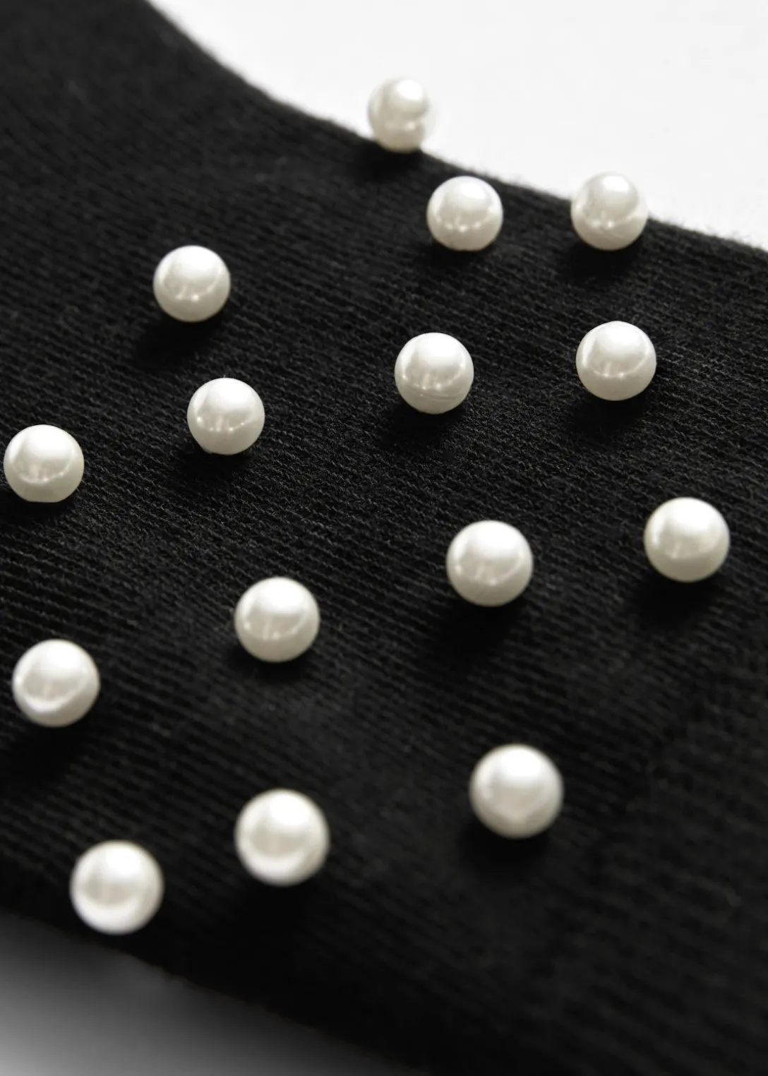 Outlet & Other Stories Pearl-Embellished Socks Black