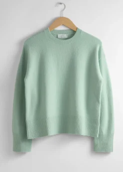Discount & Other Stories Relaxed Fit Knitted Sweater