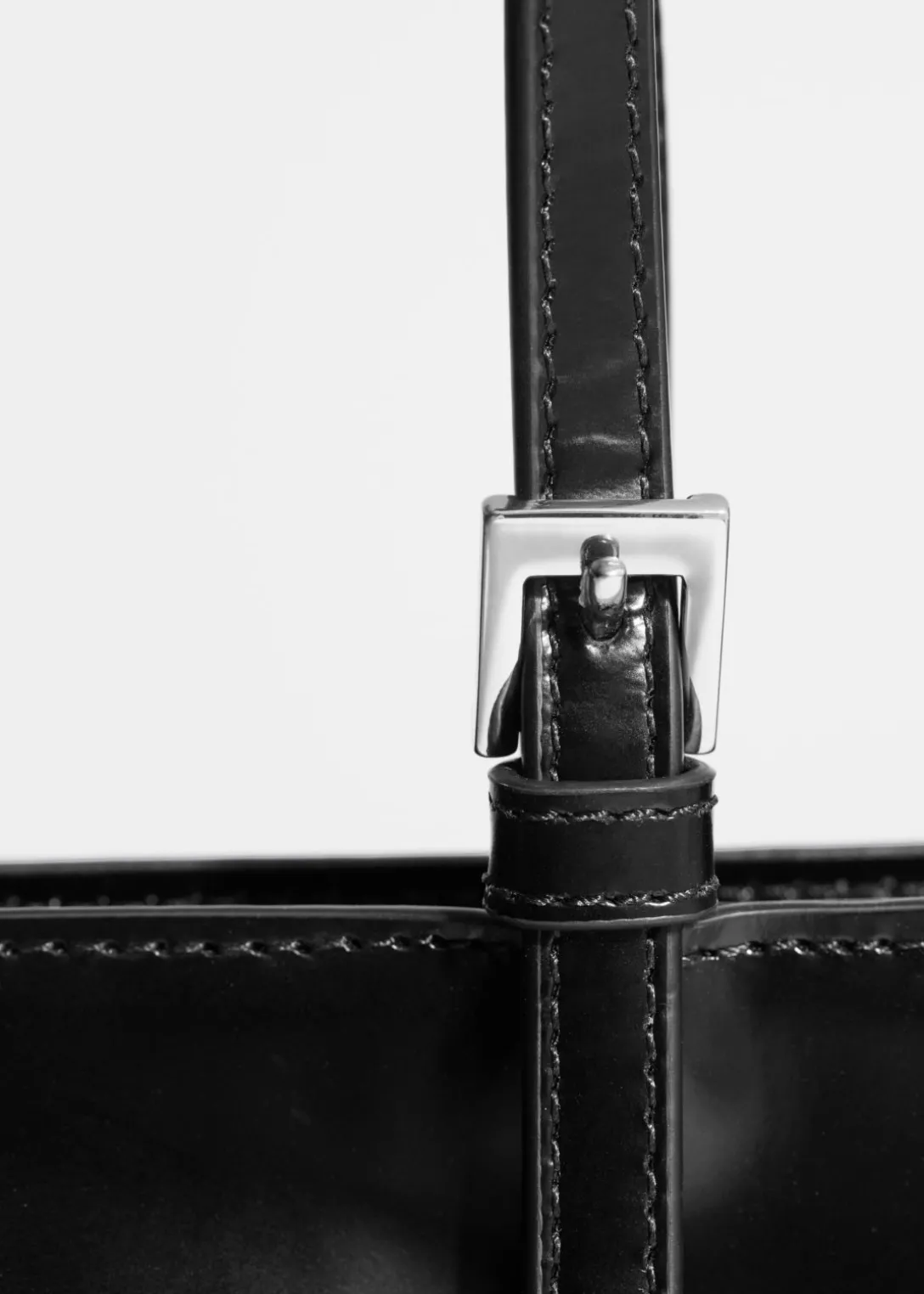 Hot & Other Stories Structured Leather Tote Black