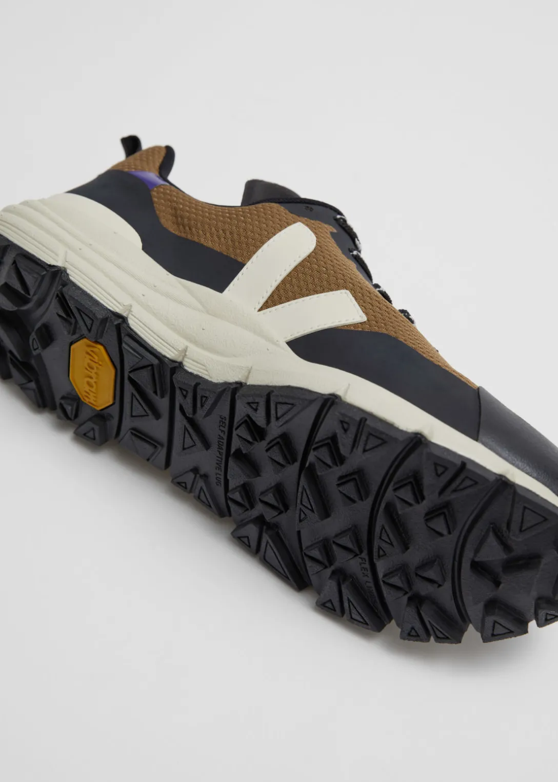 Sale & Other Stories Veja Dekkan Sneakers Brown