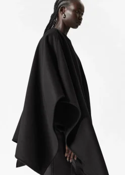 Hot & Other Stories Wool Blend Cape